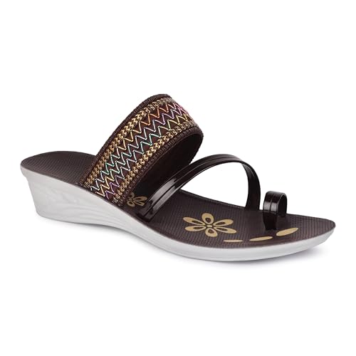 Image of Women Stylish & Comfortable Sandals | Lightweight Cushioned Footbed | Anti-Slip Sole, Casual Footwear