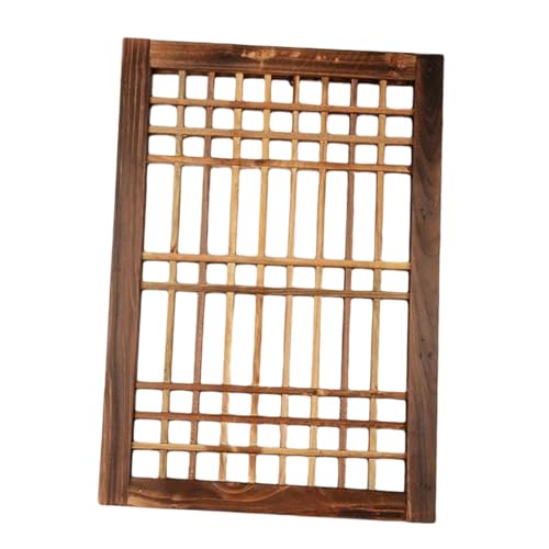 Decoración rústica de pared con formas de ventana tradicional 4