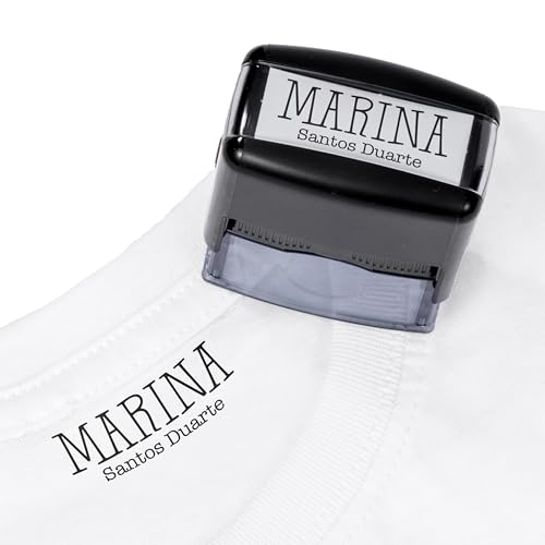 Made In Gift | Sello Personalizado para Ropa de Niños | Regalo Original para Guardería, Colegio | Marcador de Nombre con Tinta Negra