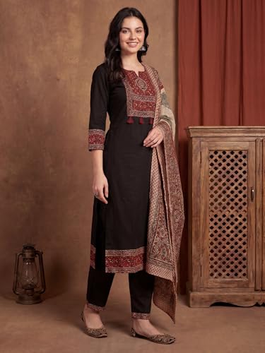 Image of INDO ERA Women's Straight Pure Cotton Floral Self Design Kurta & Pant With Dupatta Set | Kurta Sets For Woman