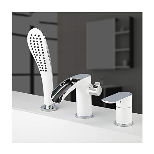 Robinet cascade baignoire eau chaude froide pour des bains relaxants en famille