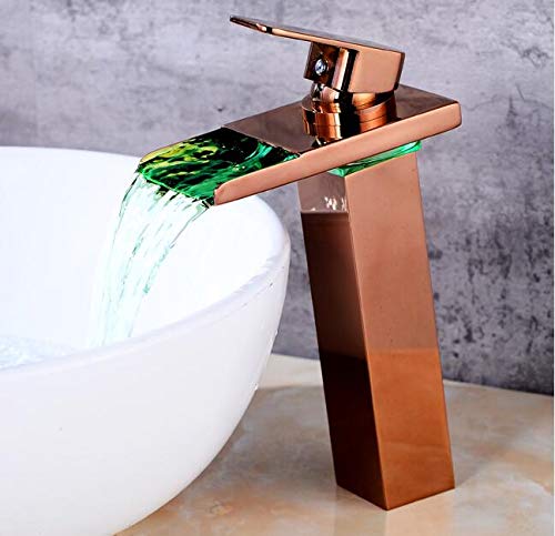 Mitigeur de salle de bain lumineux pour une ambiance spa à la maison