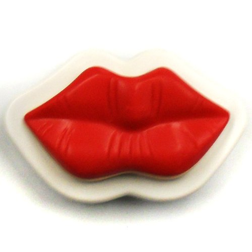 Kissy Lips Magnet With Sound Saying