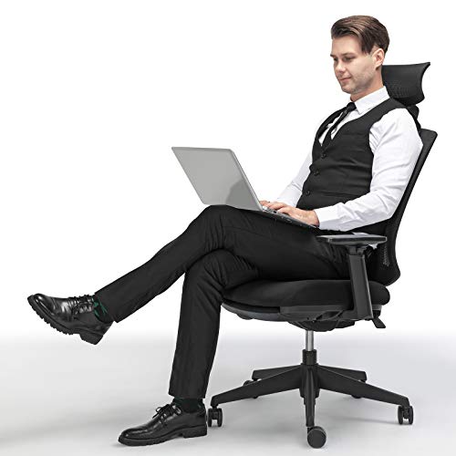 SONGMICS Sedia da Ufficio Ergonomica, Sedia da Scrivania con Poggiapiedi Allungabile, Meccanismo di Inclinazione (90-135°), Poggiatesta Regolabile, Portata 150 kg, Nero OBN61BKV1