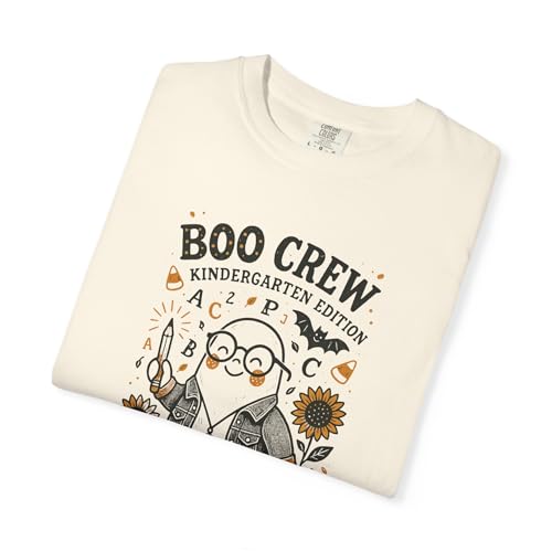 Personalized Kindergarten Teacher Halloween T-Shirt, Custom Name Pumpkin Tee, Cute Spooky Teacher Gift, Fall Classroom,3