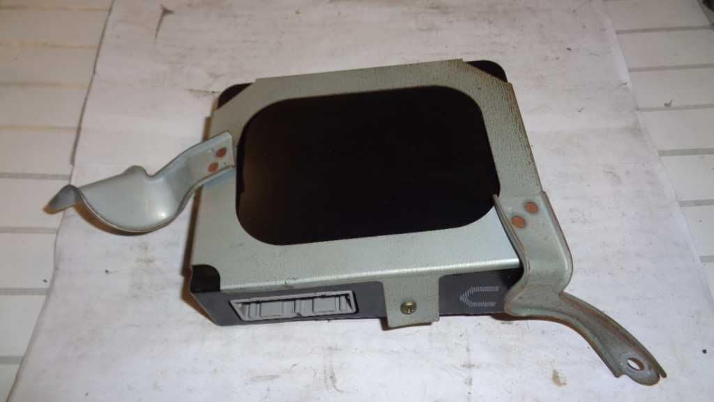 Generic Cruise Control Module Fits 92-93 fits Lexus ES300 88240-33010 8824033010