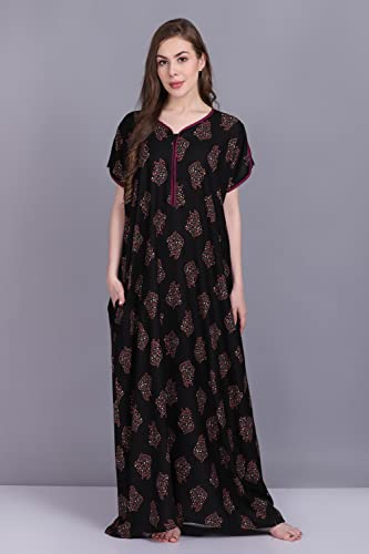 Image of Women's Alpine Botanical Leaves Print Maxi Nightgown with Pocket