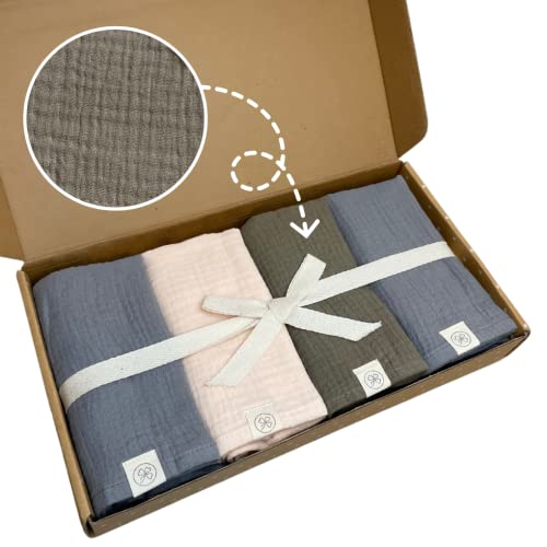 DIKOS Premium Baby Mulltücher 4er Set grau/lachsbeige/khaki gekreppt 64x64cm | 100% Bio-Baumwolle Spucktücher | Musselin Spucktuch Mulltuch Junge Mädchen | Moltontuch Mullwindeln Geschenk zur Geburt Cover