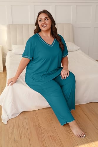 Image of Vozanet Women's Plus Size Pajama Sets Short Sleeve Long Pants Solid Color with Piping Trim Elegant Loungewear Cozy Sleepwear