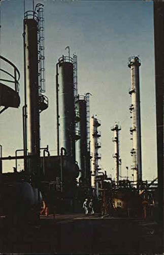 Miniatura 1 de Marathon Oil Company Refinery Detroit, Michigan MI Original Vintage Postcard