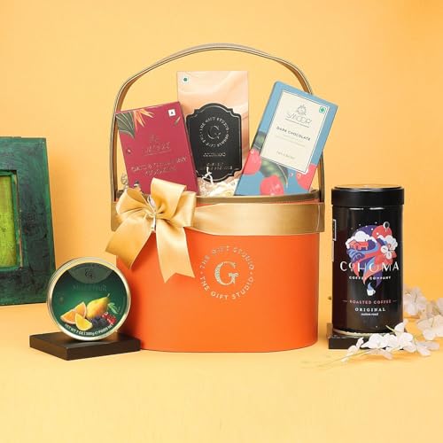 THE GIFT STUDIO.COM Deliciously Yours Basket | Gourmet Gift Hampe...