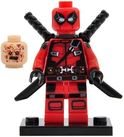 Deadpool Minifigure Action Figure with Base Plate an Weapons by A&M Prime Supplies