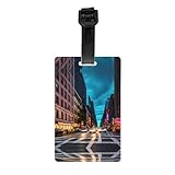 Personnalisez vos bagages avec nos étiquettes de bagage élégantes et durables, qui sont disponibles dans une gamme de couleurs vives pour s'adapter à votre style et préférences uniques.