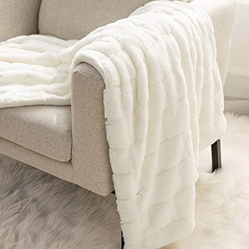 Kingole Faux Rabbit Fur Luxury Throw Blanket, Cozy Couch Sofa Bed Super Soft And Warm Plush Microfiber 350Gsm, 50 X 60 Inch, Cream White #TOP1