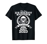 Anniversaire d'un an en mai 2023 meilleurs joueurs de hockey sur glace T-Shirt