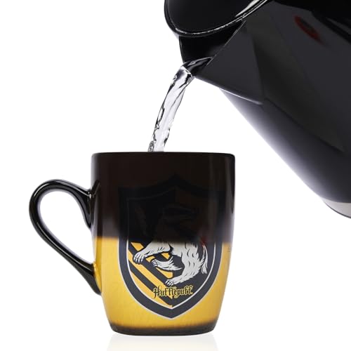 HARRY POTTER SORTING HAT MUG HUFFLEPUFF HEAT REVEALS THE HIDDEN HOG - vue 5