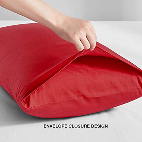 FLXXIE Microfiber Pillow Cases Standard Size, Soft Pillowcases with Envelope Closure, Wrinkle, Stain Resistant Pillow Covers, 20x26, Red