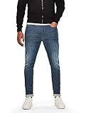 Kombiniert Chino-Details mit klassischer Inspiration