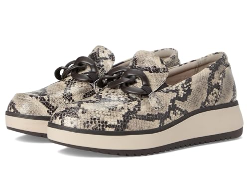 Image of Clarks Women's Zylah May Loafer