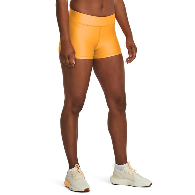 Under Armour Womens HeatGear Mid Rise Shorty