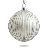 ausgefallene, aufwändig mit Glitzer dekorierte Christbaumkugeln aus echtem Glas hergestellt mit traditionellen Verfahren und von Hand verziert