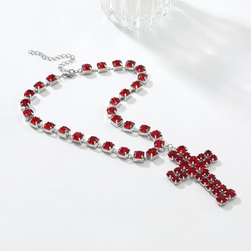 Collier croix surdimensionnée en métal robuste et collier superposé
