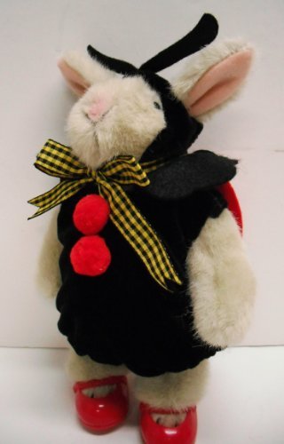 Hoppy Vanderhare A Taste O' Honey The VdBeeKeeping Collection Dressed (Muffy Vanderbear) by North American Bear