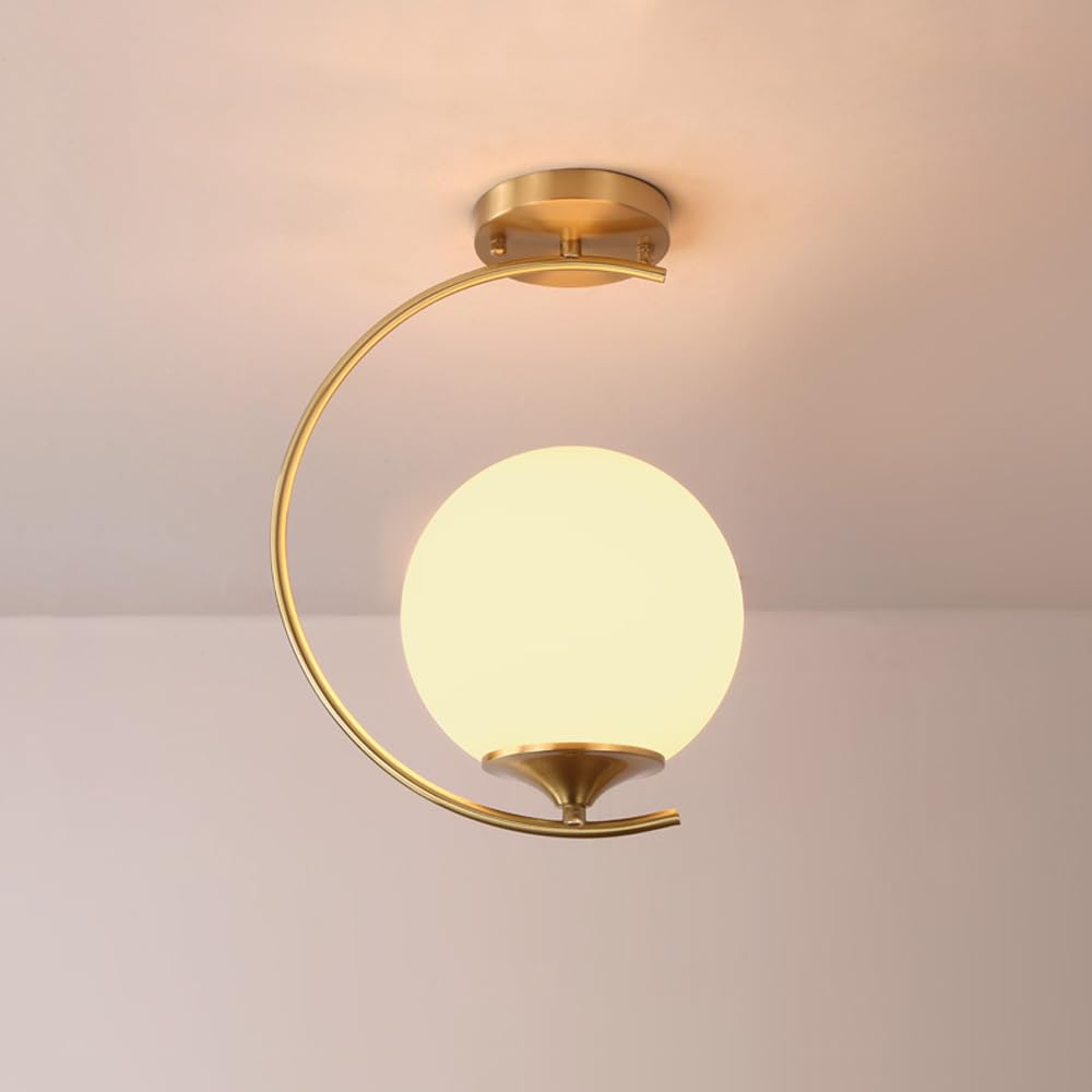 Plafonnier globe en or semi-encastré avec abat-jour en verre blanc
