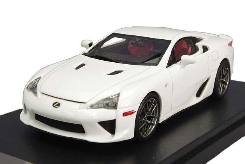 Amazon | WIT'S 1/43 レクサス LFA ホワイト 完成品 | ミニカー