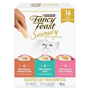 Fancy Feast Savoury Purée Naturals Cat Treats, Seafood Favourites Variety Pack – 10 g x 16 Sachet (1 Pack)