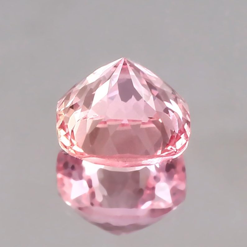 Morganite naturelle de Madagascar de forme coussin pour créer une bague d'exception