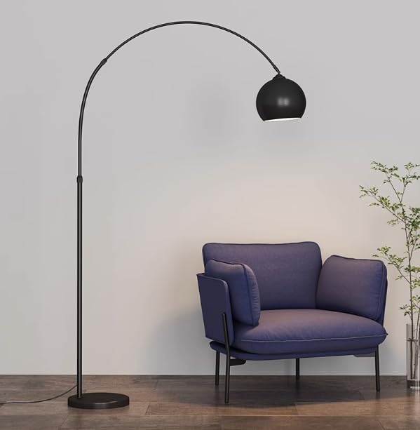 Lámparas de pie de arco WouND ideales para el salón junto al sofá 5