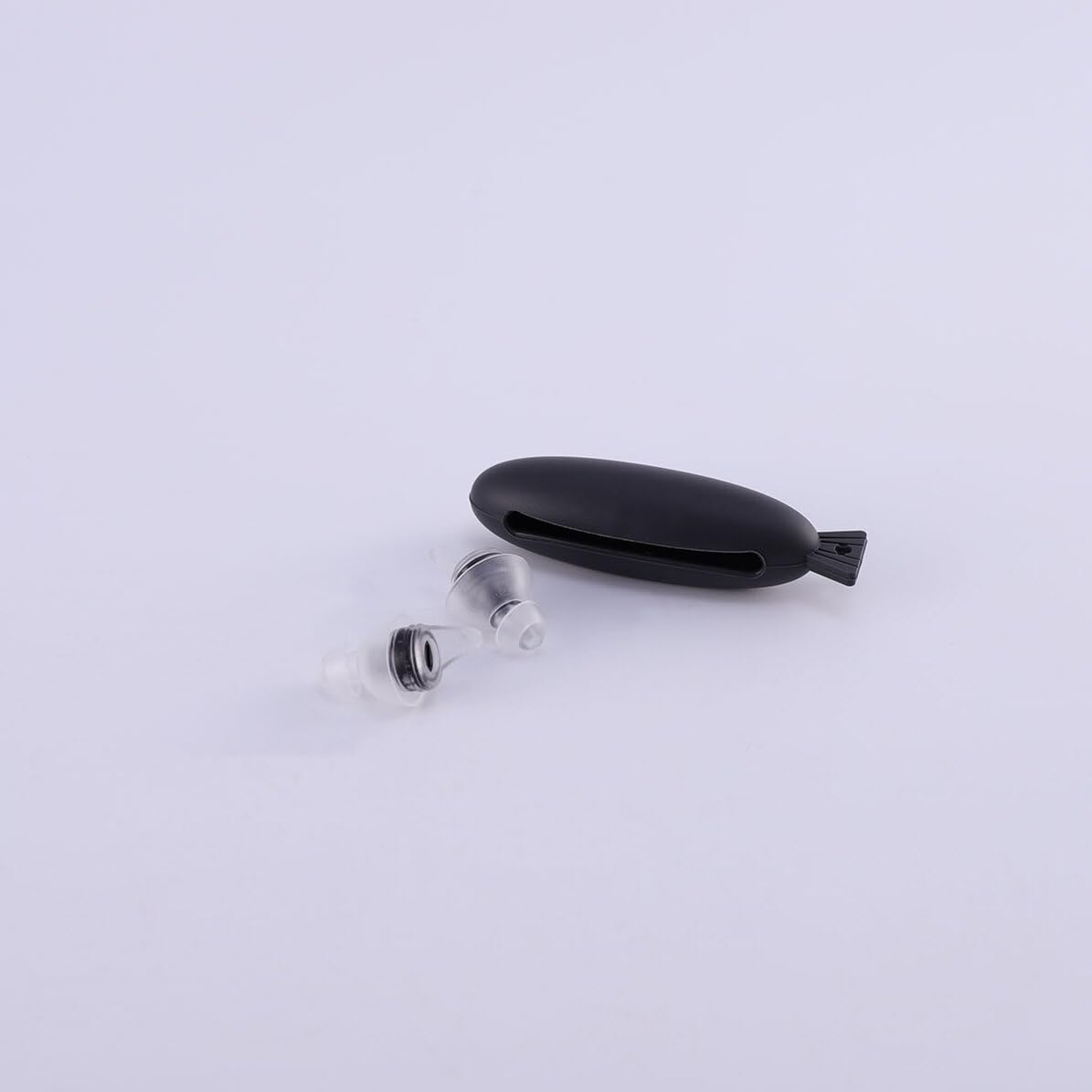 Tapones Oídos de Silicona Reducción de Ruido 23% Negra Set de 1 Filtro y Funda Protectora y Lavables para Dormir y Conciertos