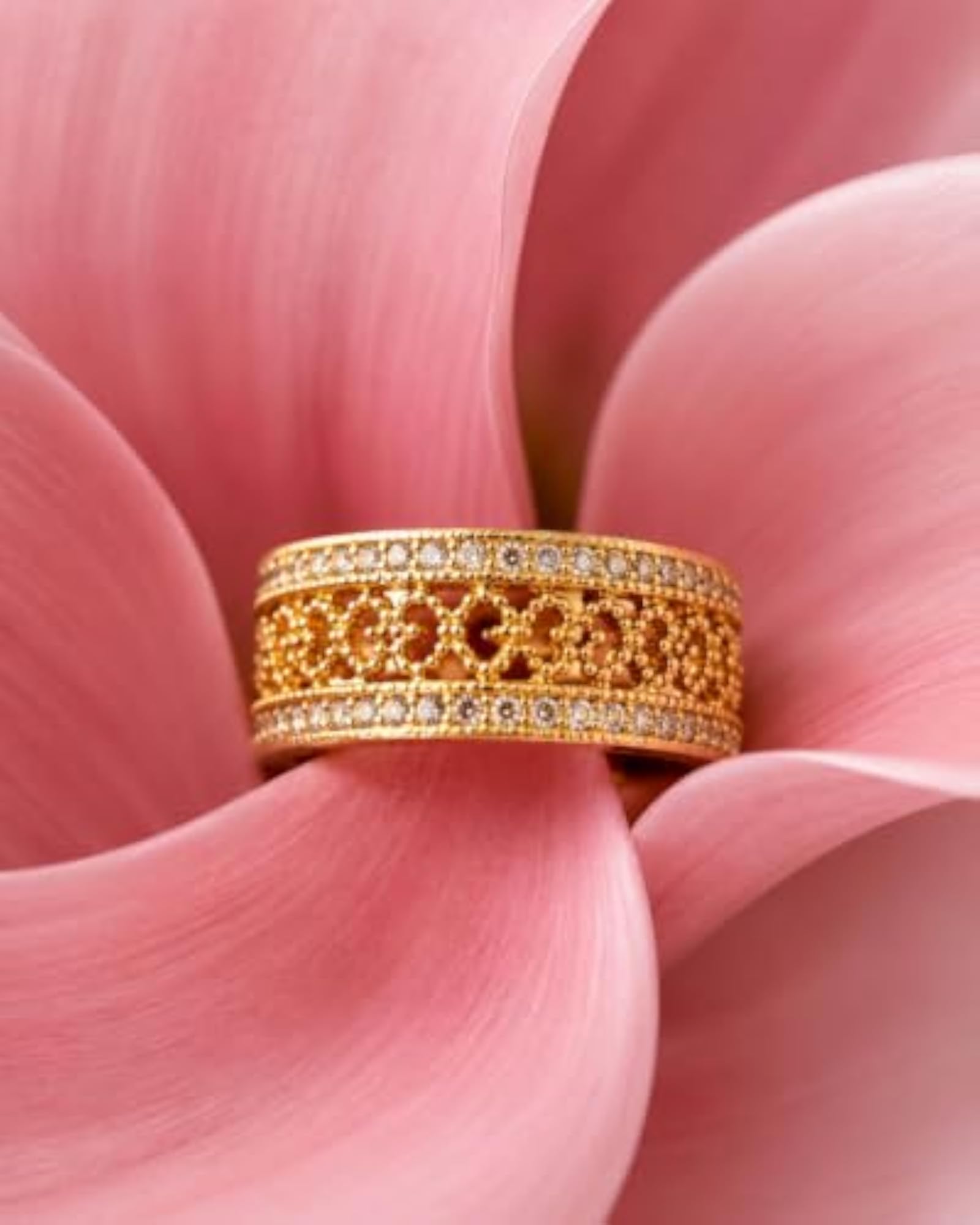 Elegant Adjustable Ring, Versatile Design
