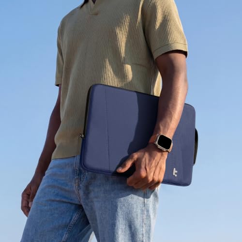 Image of tomtoc Slim & 360 Protective Laptop Sleeve for 14-inch MacBook Pro M5 2026