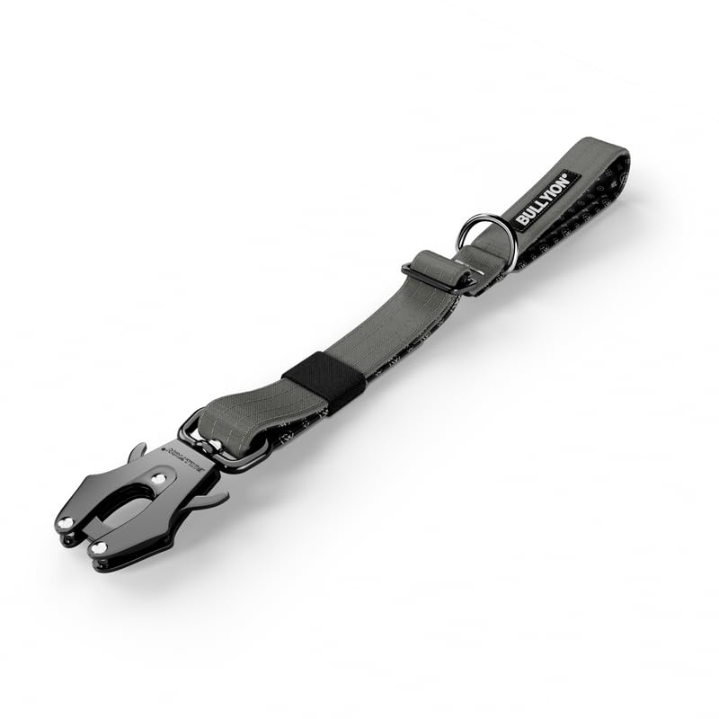 Bullyion ® Original Equipment All Action Adjustable Traffic Lead, Engraved Enamel Badge, Neoprene Lining - Car Tether Safety Leash - Adjustable from 20cm to 26cm - (SHEFFIELD STEEL)