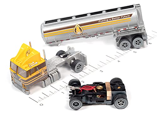 Auto World Semi-Frozen Extreme Conditions 14' Slot Race Set #TOP2