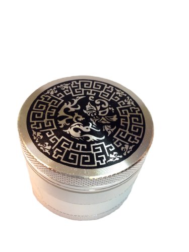 Grinder ? Kräutermühle ?Celtic? aus Metall mit Magnet, vierteilig, Durchmesser 50 mm