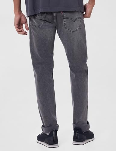 Image of Levi's Men's 505 Straight Fit Mid Rise Jeans