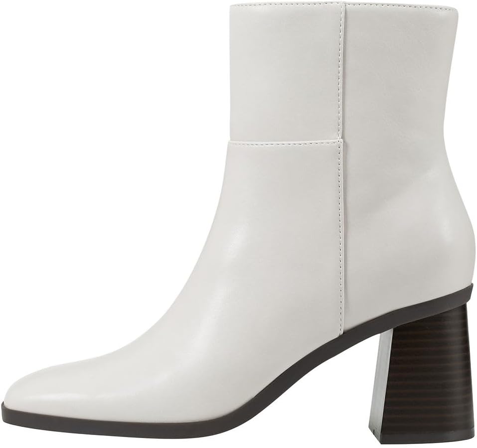 Bandolino Women's Mayi Ankle Boot, Cream 150, 5.5
