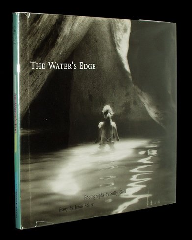 The Water's Edge 0811808483 Book Cover