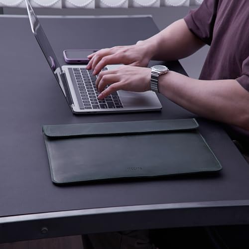Étui en cuir vert MacBook Pro 14 pour vos déplacements