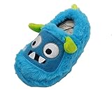 Hausschuhe mit Monster-Charakteren – Kaufen Sie 100 % offizielle Produkte für Jungen und Mädchen. Entworfen in Großbritannien vom führenden Schuhhersteller. Wir verwenden immer hochwertige Materialien, um Haltbarkeit und Komfort zu gewährleisten. Diese toll aussehenden Hausschuhe fühlen sich sowohl angenehm zu tragen als auch toll aus.