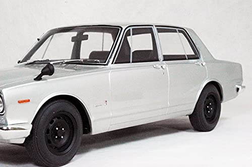 1/18 ニッサン スカイライン 2000 GT-R PGC10 シルバー Amazon | 1/18 ニッサン スカイライン 2000 GT-R (PGC10