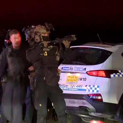 Up to 100 bullets fired in Sydney shooting & Broncos on top of the rugby league world