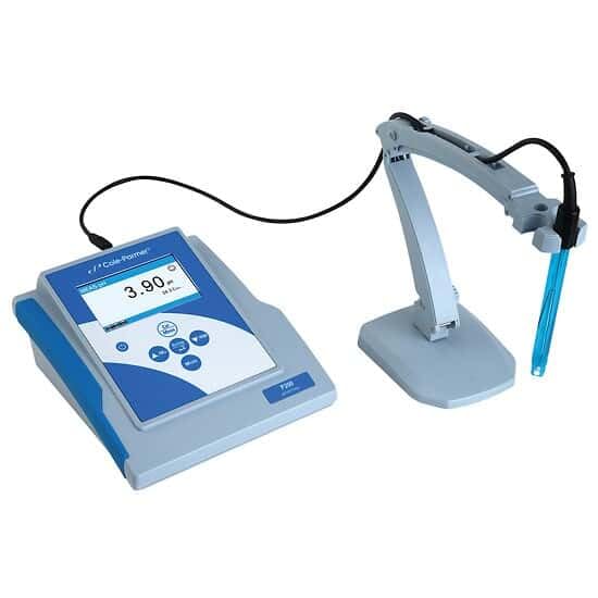 Cole-Parmer® P200 Series Benchtop pH and pH/Conductivity Meters - Parent (3-in-1 pH Electrode, Electrode Holder)