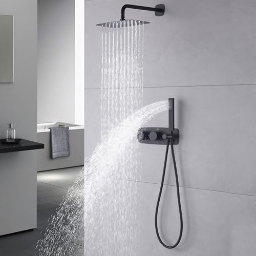 Évitez le calcaire avec cet ensemble de douche encastré noir en laiton durable