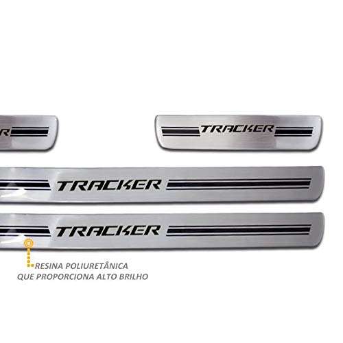 Jogo de Soleira Tracker 2014/2016 Prata em Resina