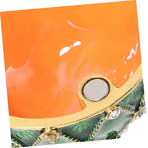 Boîte à bijoux œuf émaillée verte : ne perdez plus vos bagues grâce à ce décor de table chic - 5