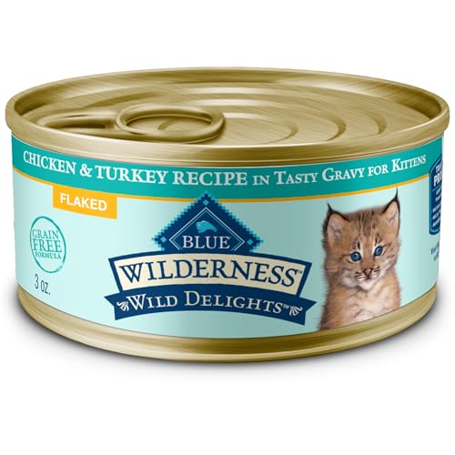Blue Buffalo Wilderness Wild Delights Flaked Chicken and Trout in Tasty Gravy